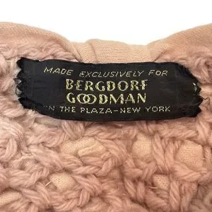 Bergdorf Goodman | Accessories | Vintage Bergdorf Goodman  display picture 3